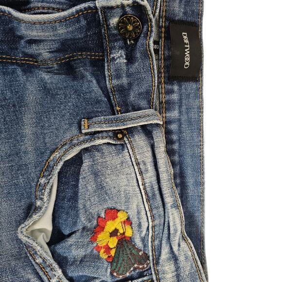 Driftwood Colette Embroidered Cropped Distressed Jeans size 31 - Picture 4 of 10